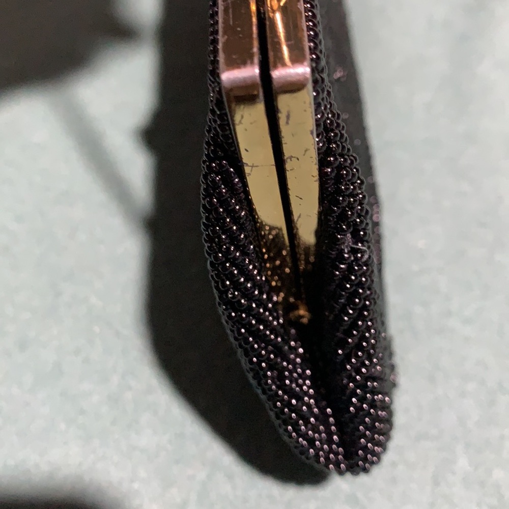 Vintage black beaded clutch - Picture 11 of 15